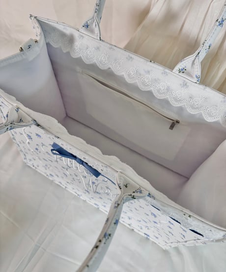 LW floral lace big logo tote (blue)