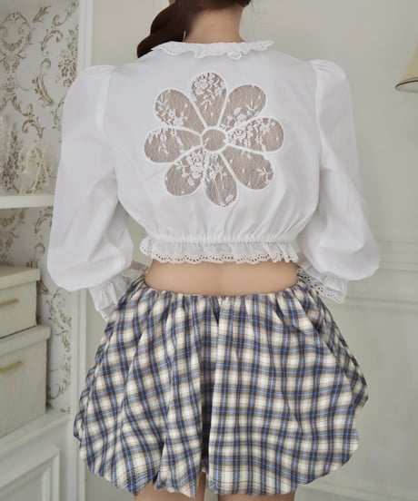【予約販売】Daisy lace cropped blouse • Eyelet cotton skirt with ribbons