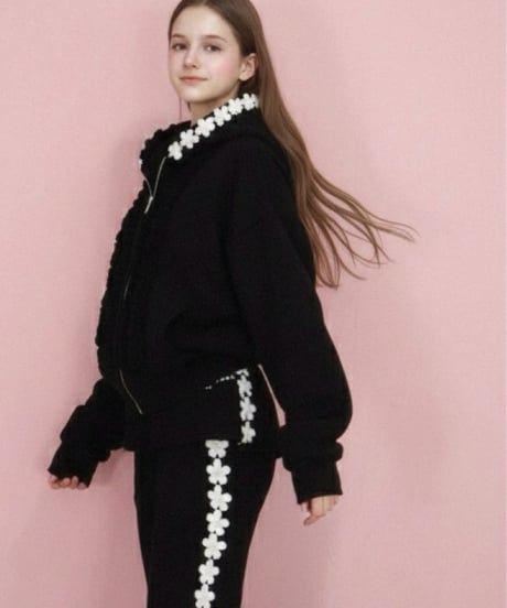 LW flower trim ruffle hoodie