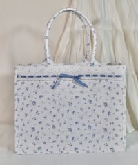 LW floral lace big logo tote (blue)