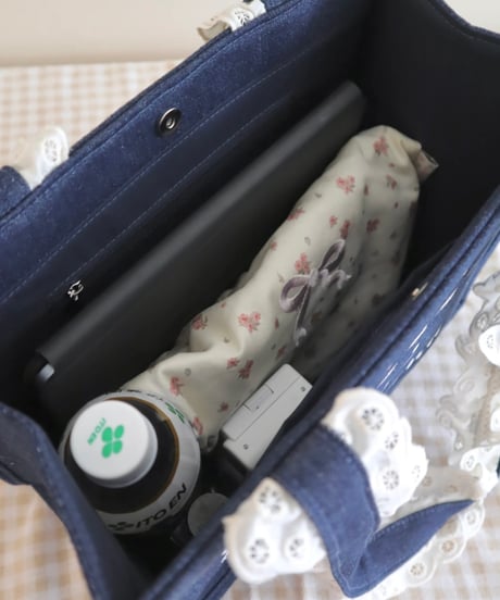 通常販売: LW logo denim tote bag (ice blue)