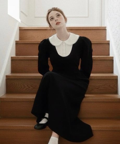 Double collar mermaid sweatshirt dress (black)