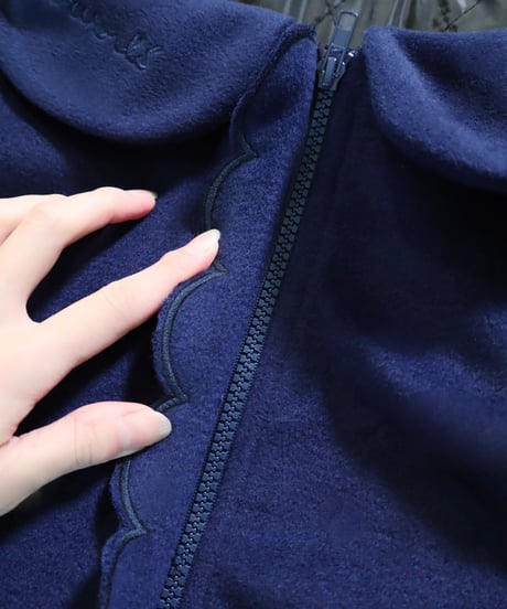 Scallope detail confection coat