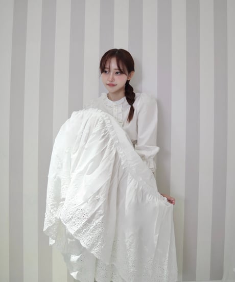 【予約販売】Daisy lace cropped blouse • Eyelet cotton skirt with ribbons