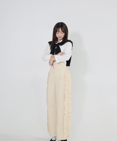 Side ruffle wide pants (beige)