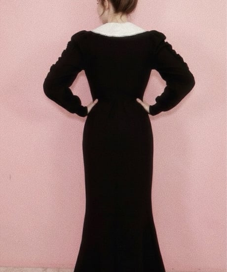 Double collar mermaid sweatshirt dress (black)
