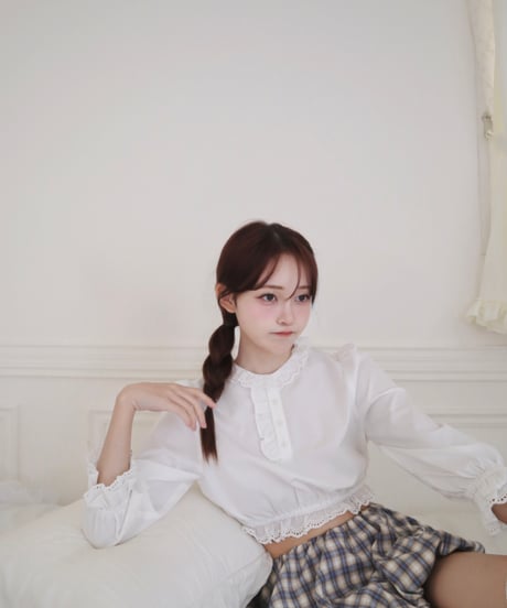 【予約販売】Daisy lace cropped blouse • Eyelet cotton skirt with ribbons