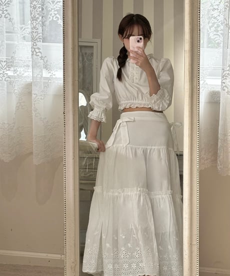 【予約販売】Daisy lace cropped blouse • Eyelet cotton skirt with ribbons