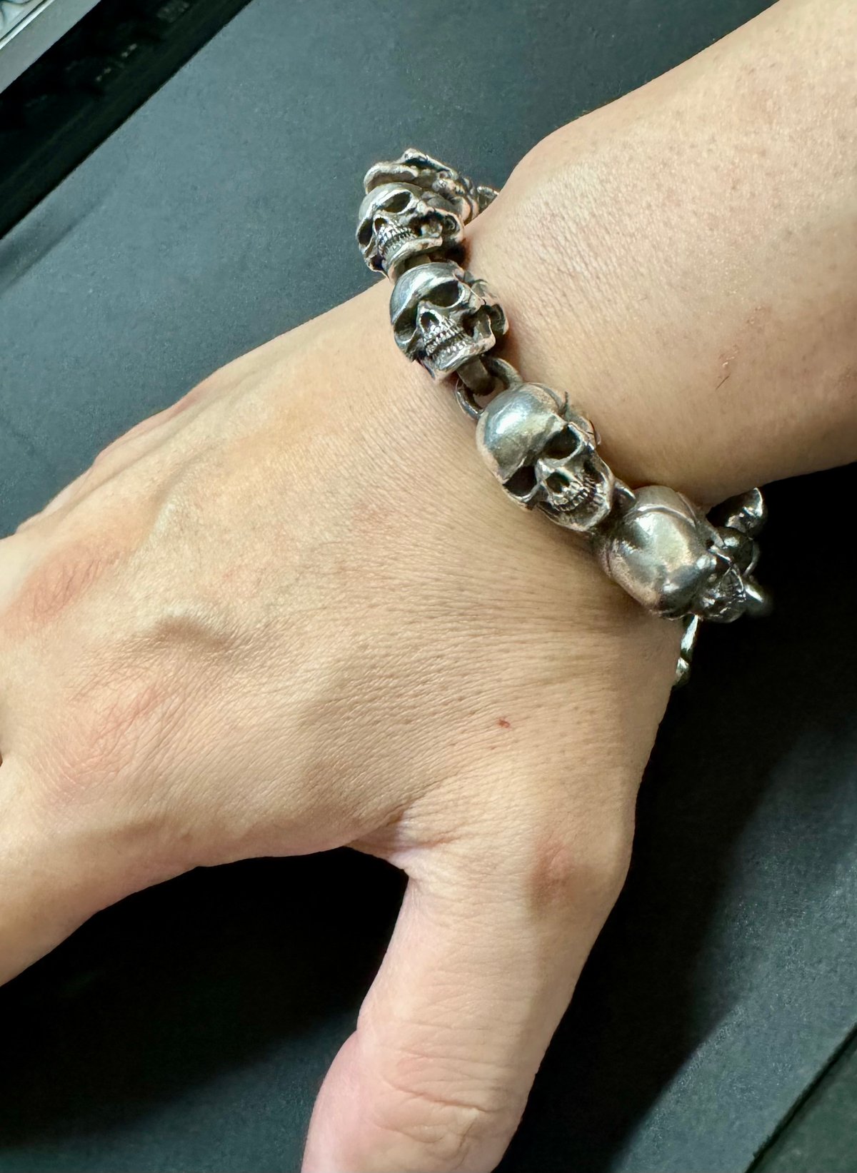 スカルブレスレット 「真陸 輪廻」まんろくりんね | シルバー スカルブレスレット 「真陸 輪廻」まんろくりんね | シルバー