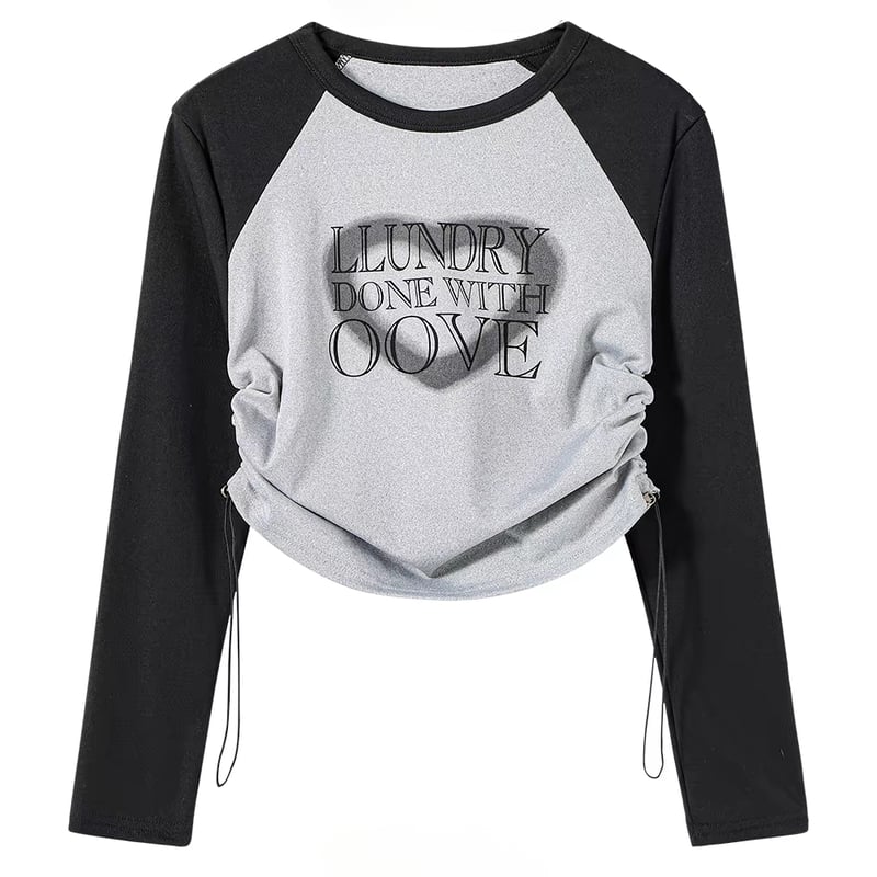 ハート ラグラン トップス Tシャツ ロゴ クロップド丈 ギャザー ハート ラグラン トップス Tシャツ ロゴ クロップド丈 ギャザー