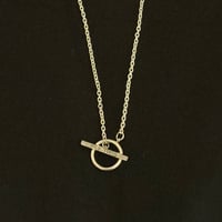Lien Necklace