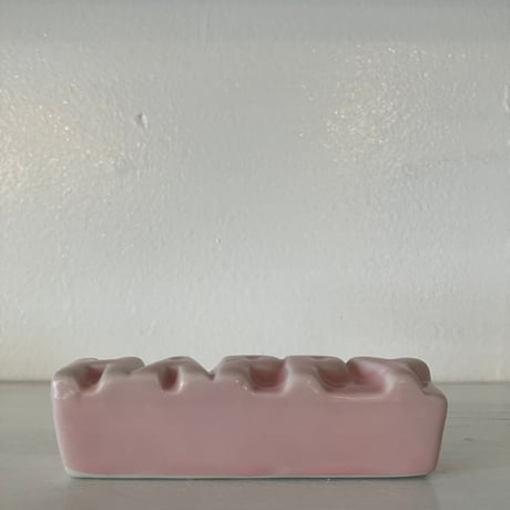 HAPPY PINK
