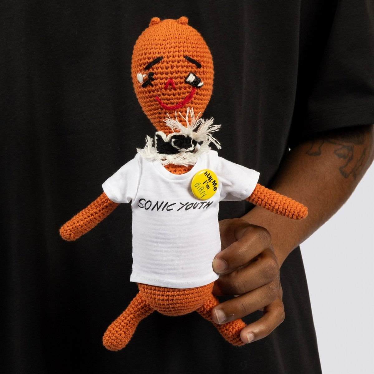 PLEASURES SONIC YOUTH エイリアンぬいぐるみ Pleasures Men's Alien Crochet Doll in Orange PLEASURES