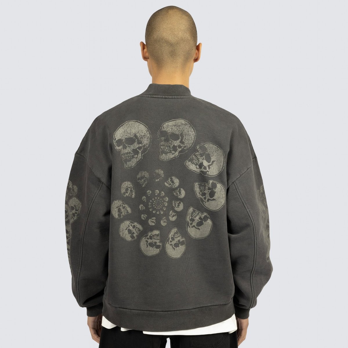 PLEASURES/プレジャーズ】SKULL SPIRAL QUARTER ZIP クオータ