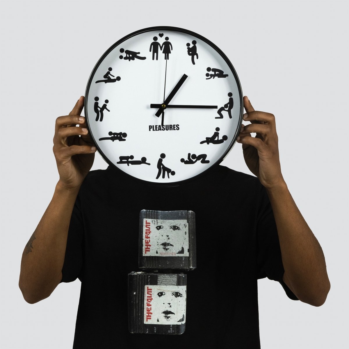 PLEASURES SANFORD CLOCK / HUFプレジャーズコラボ時計 PLEASURES/プレジャーズ】SEX CLOCK 時計 / WHITE ホワイト | T