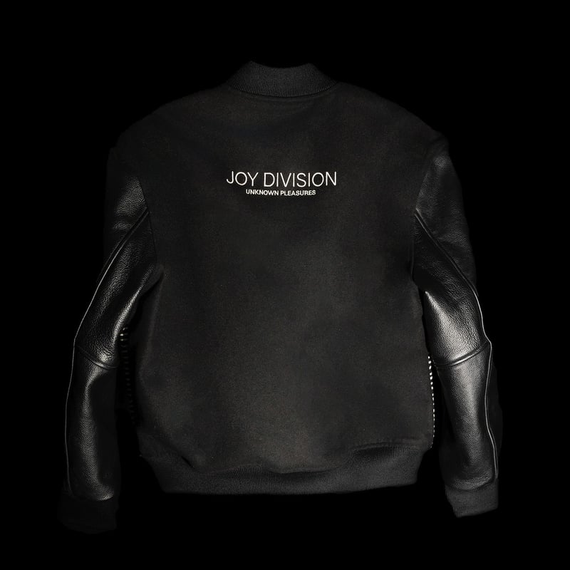 PLEASURES/プレジャーズ×JOY DIVISION/ジョイ・ディヴィジョン