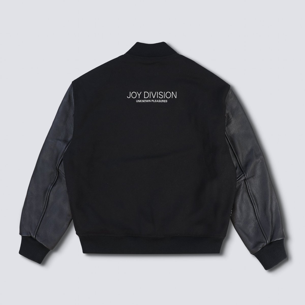 PLEASURES/プレジャーズ×JOY DIVISION/ジョイ・ディヴィジョン】UNKN