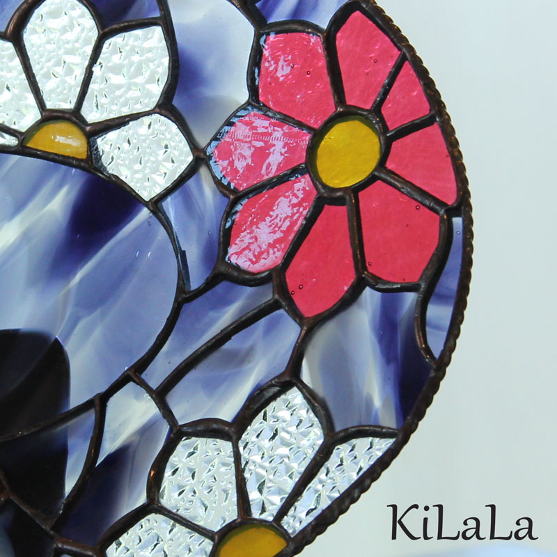 ステンドグラス 花模様 黒フレーム 楽天市場】☆倉庫移転の為、総売り尽くしセール！☆ ステンドグラス