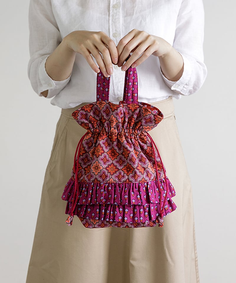 ハンドメイドフリル付き丸底巾着バッグ　新品 まる底フリル巾着の作り方 裏地付き巾着袋のハンドメイド [ 型紙 PDF