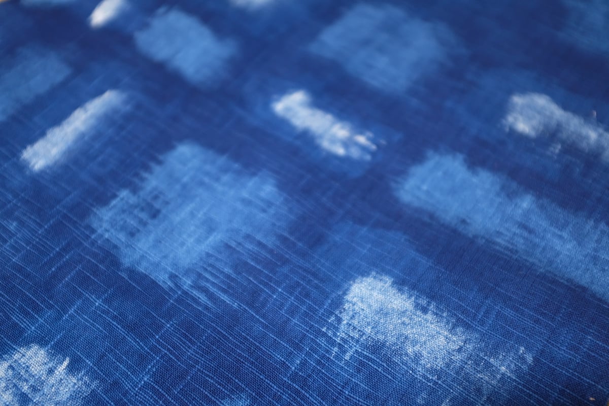 暖簾(B) ／ 手織り 藍染 新作】手織り藍染めのれんのご紹介 | 手ぬぐい│アート蒼公式
