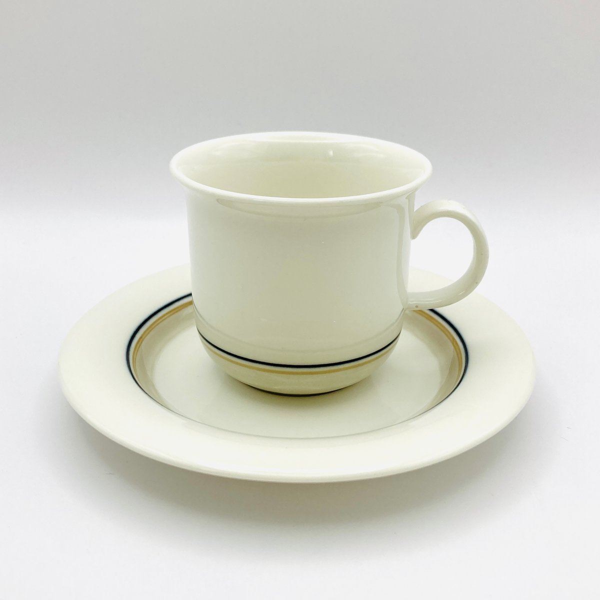 ARABIA | Seita Arctika cup&saucer 02 | Beelepo ARABIA | Seita Arctika cup&saucer 02 | Beelepo