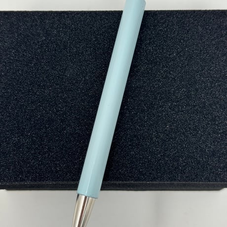 2.0シャーペン8本セット（4色各2本+削り機+芯HB&B）送料込
