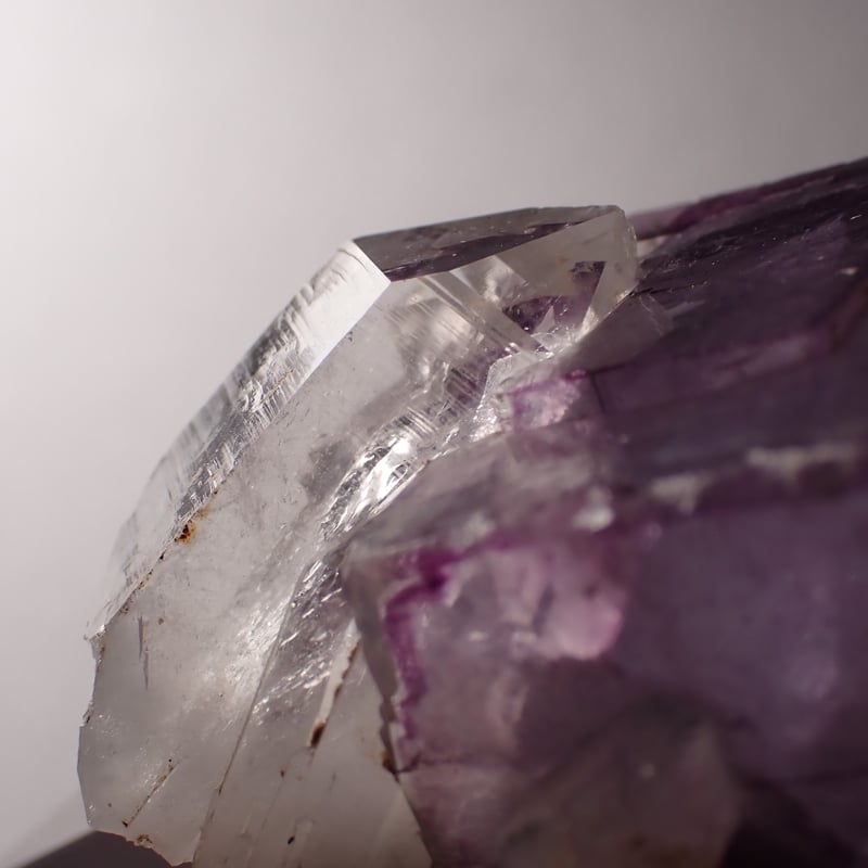 中国 ヤオガンシャン産 フローライト結晶 水晶共生 | 今林商店