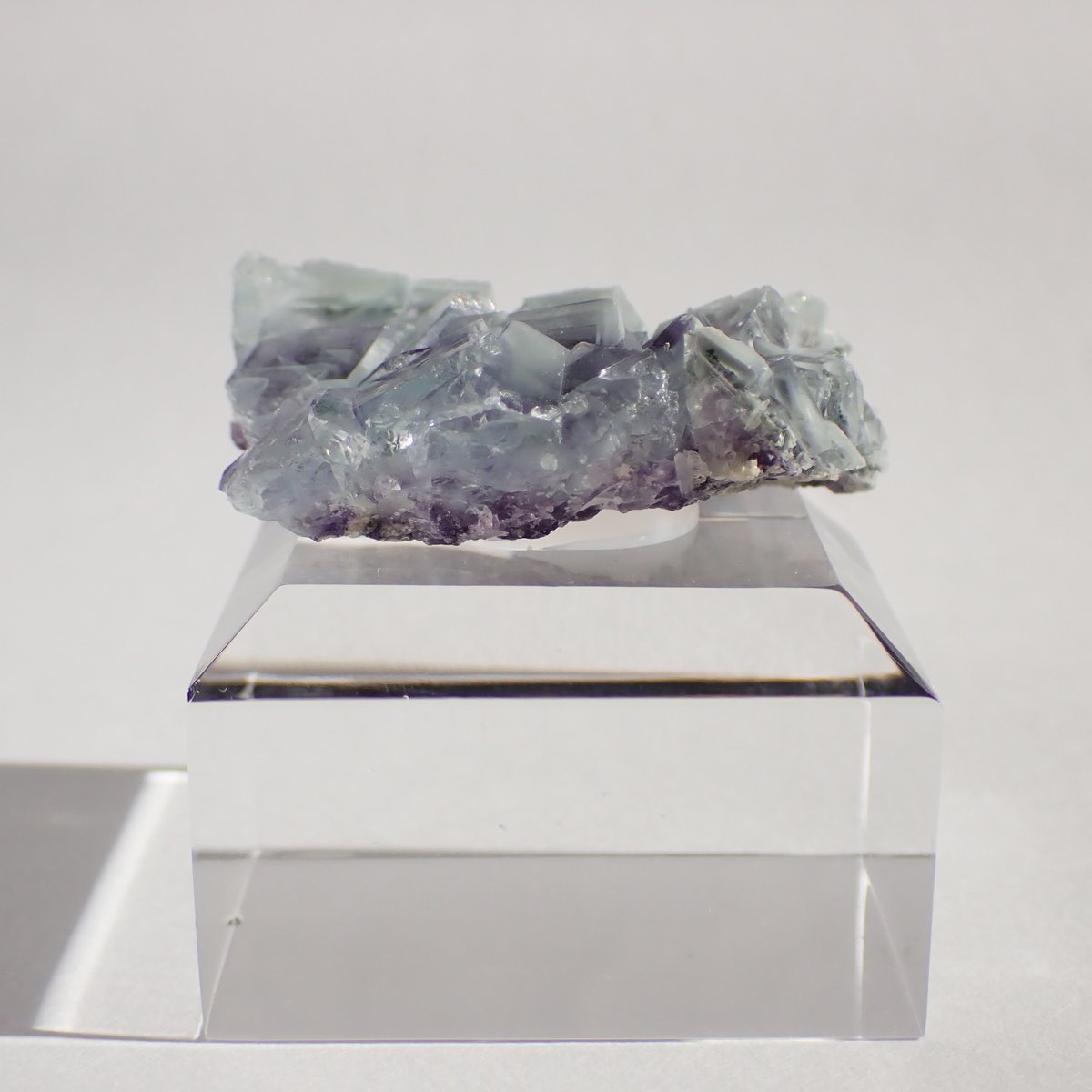 中国ヤオガンシャン産 ホワイトゾーニング フローライト ミニ