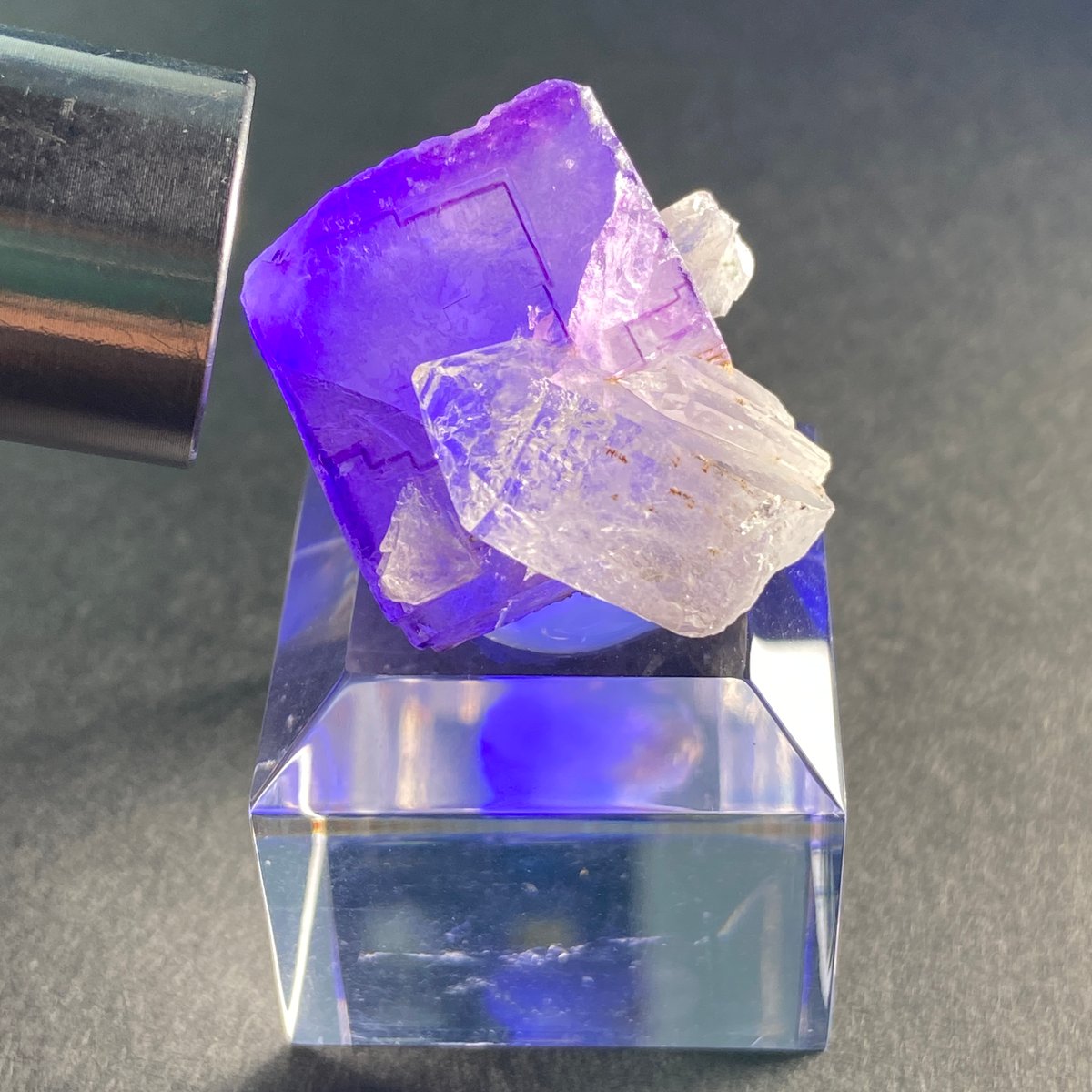 中国 ヤオガンシャン産 フローライト結晶 水晶共生 | 今林商店