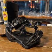 Burton Genesis X Black Matt M | MAGICISLAND
