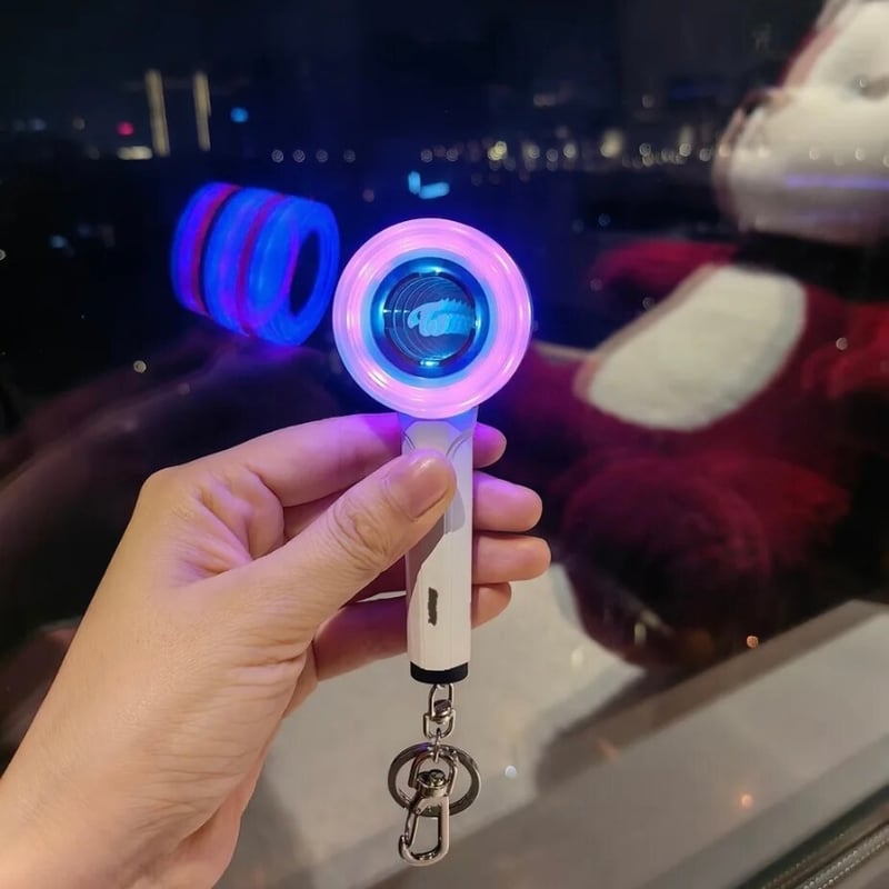 K―POP　ペンライトセット 8種類 楽天市場】YL【☆6個セット Premium ペンライト LIVE】ペン