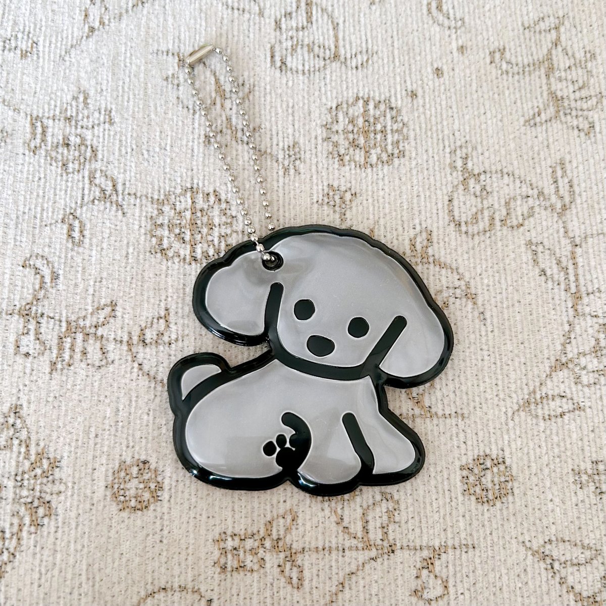 犬の反射板キーホルダー(くろ)【てらおかなつみ】【リフレクター】【犬