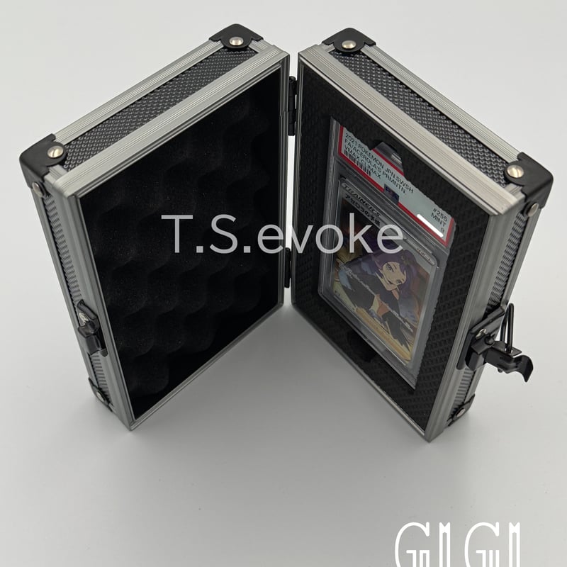 G1G1」PSA鑑定カードケース(1枚入り) シルバー/ブラック | T.S.evoke