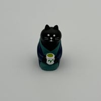 お茶飲む-黒猫（工芸品　インテリア飾り 誕生日 結婚祝い プレゼント）