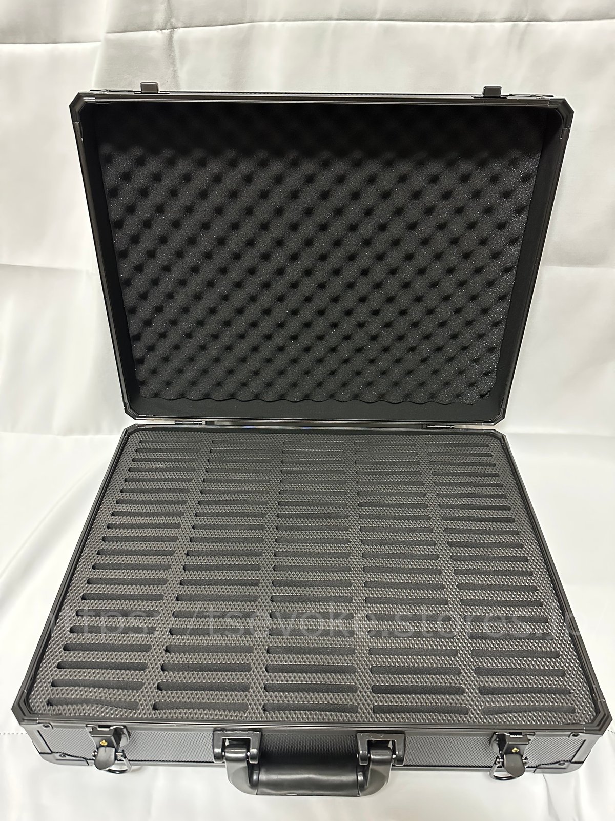 G1G1」BGS/PSA鑑定カード収納ケース（100枚入り） | T.S.evoke