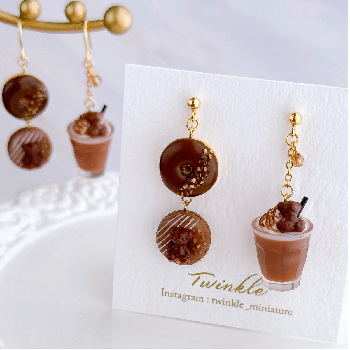 ツイード　ボタン　秋　イヤリング　ブラウン　茶色　ハンドメイド　アクセサリー fit=scale-down,w=1200