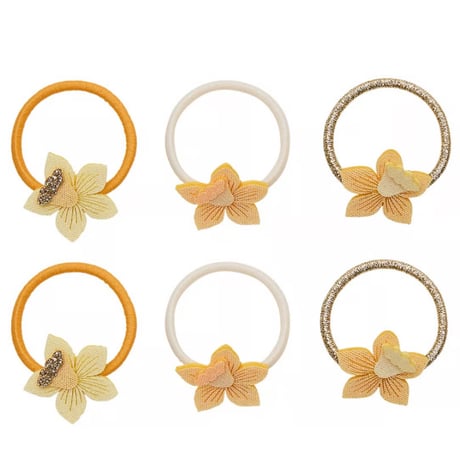 Daffodil mini ponies