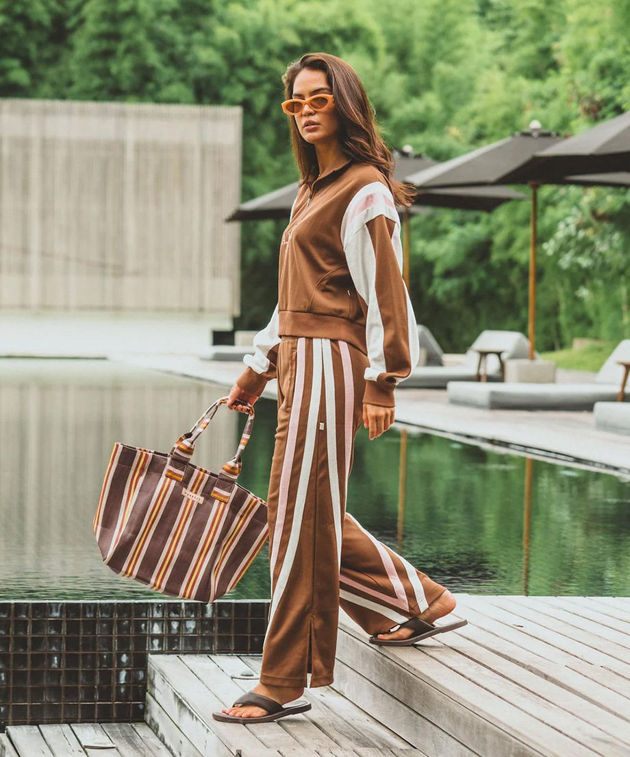 69d5ea5b717c42547fbf96a3