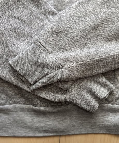 LOVES EMBROIDERY SWEAT FOODY