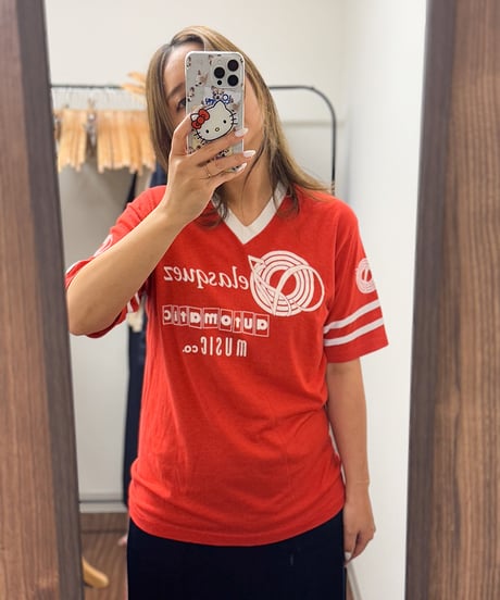 Velasques automatic music tee