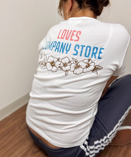 hibiscus fraise stitch Tee