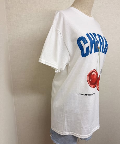 cherry chic tee