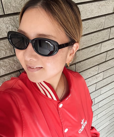 LOVES Classic Oval Sunglasses