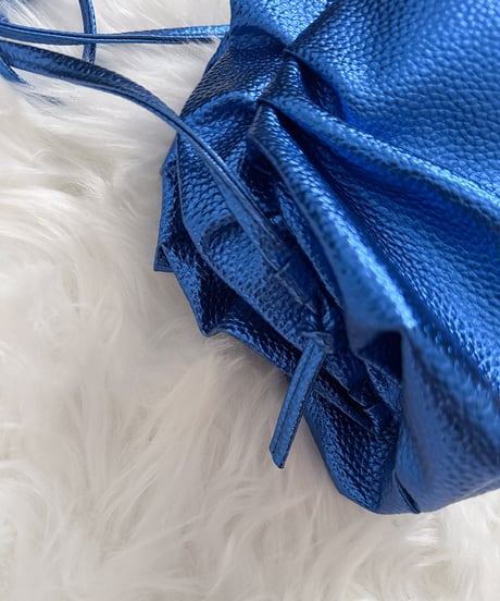 drawstring shoulder bag