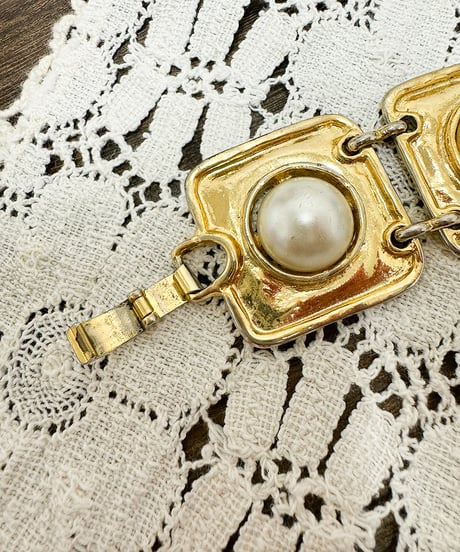 square pearl bracelet