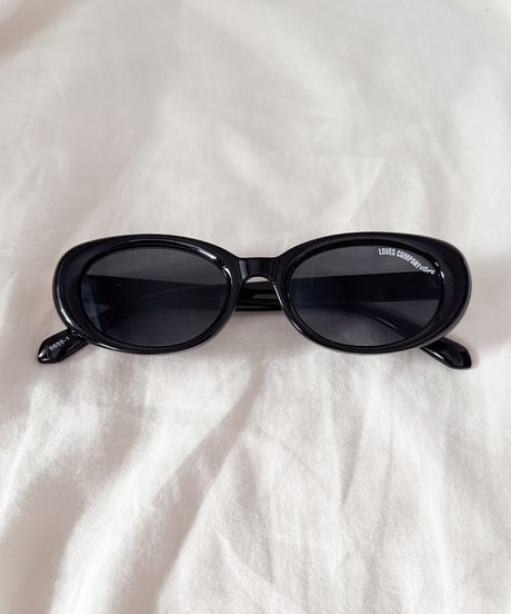 LOVES Classic Oval Sunglasses