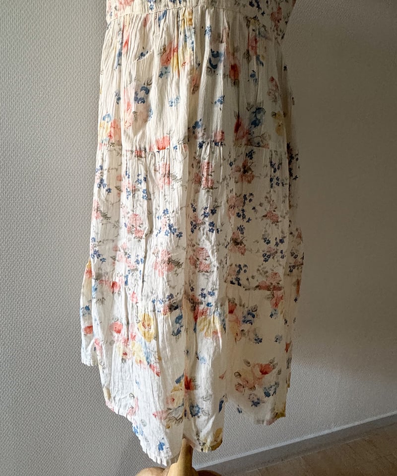 Flower Print Sleeveless One Piece | LOVES COMPA