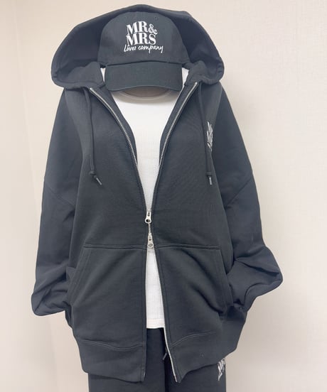 MR&MRS sweat zip parka