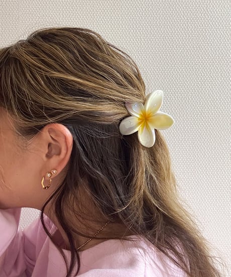 Bloom Glow Flower Clip