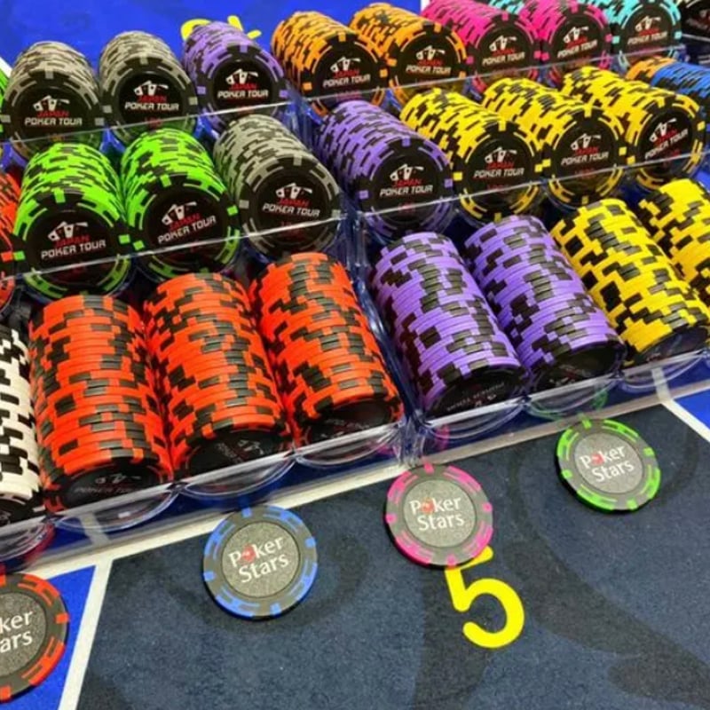 TK.0606　EPT ポーカーチップ 700枚 TK.0606 EPT ポーカーチップ 700枚 TK.0606 EPT ポーカーチップ